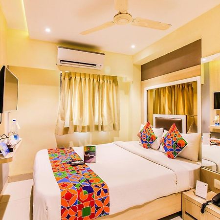 Fabhotel Vashi Navi Mumbai Exterior photo