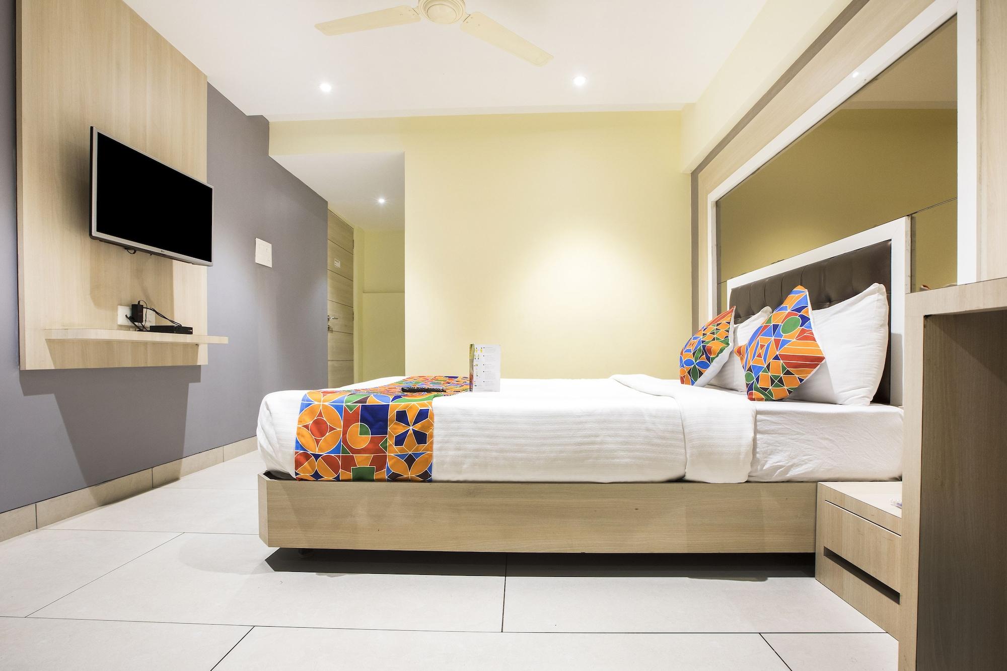 Fabhotel Vashi Navi Mumbai Exterior photo