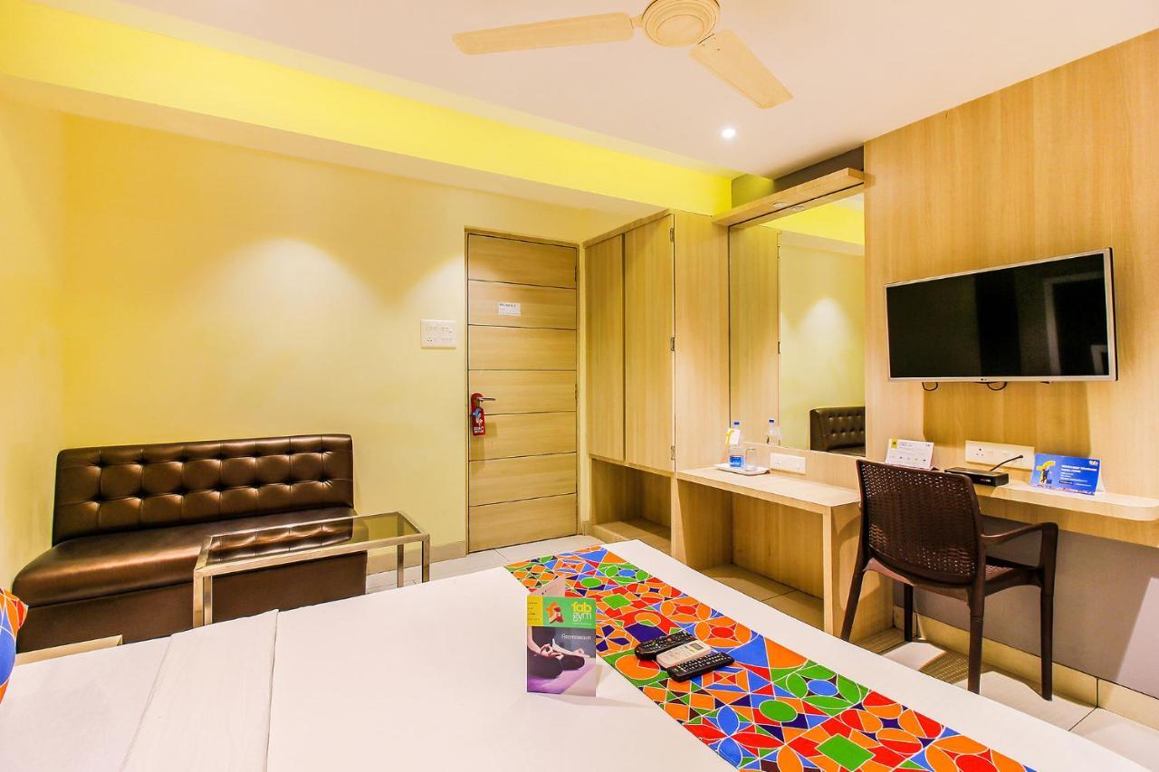 Fabhotel Vashi Navi Mumbai Exterior photo